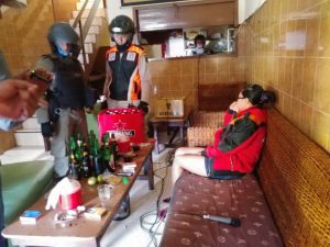 foto rumah musik di eks lokalisasi jarak digerebek