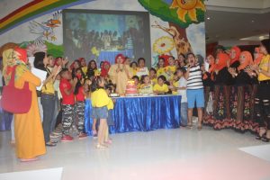 foto sanggar starkids model hut ke 11