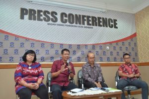 foto jumpa press